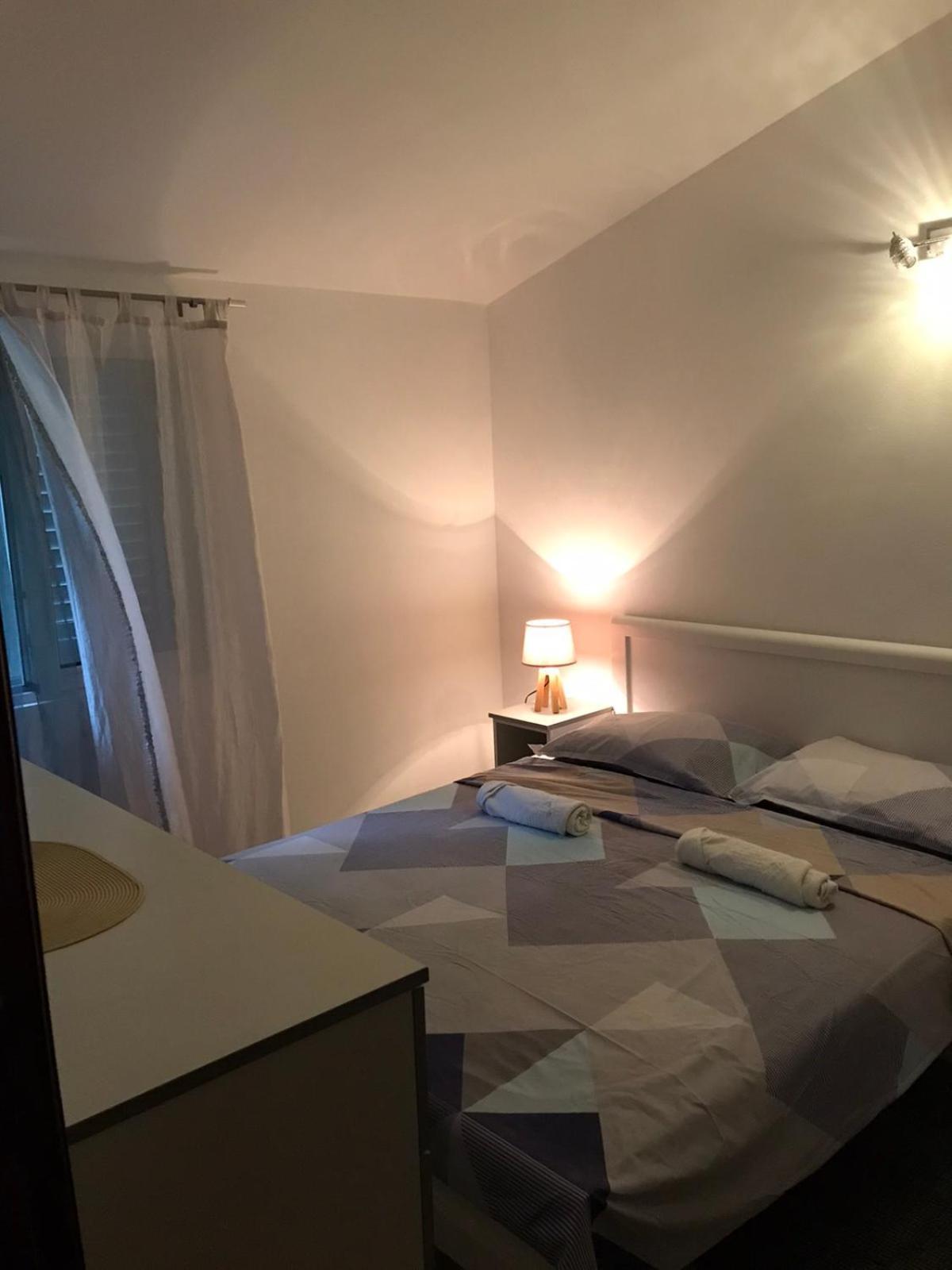 Apartments Vila Andja Sveti Stefan Phòng bức ảnh