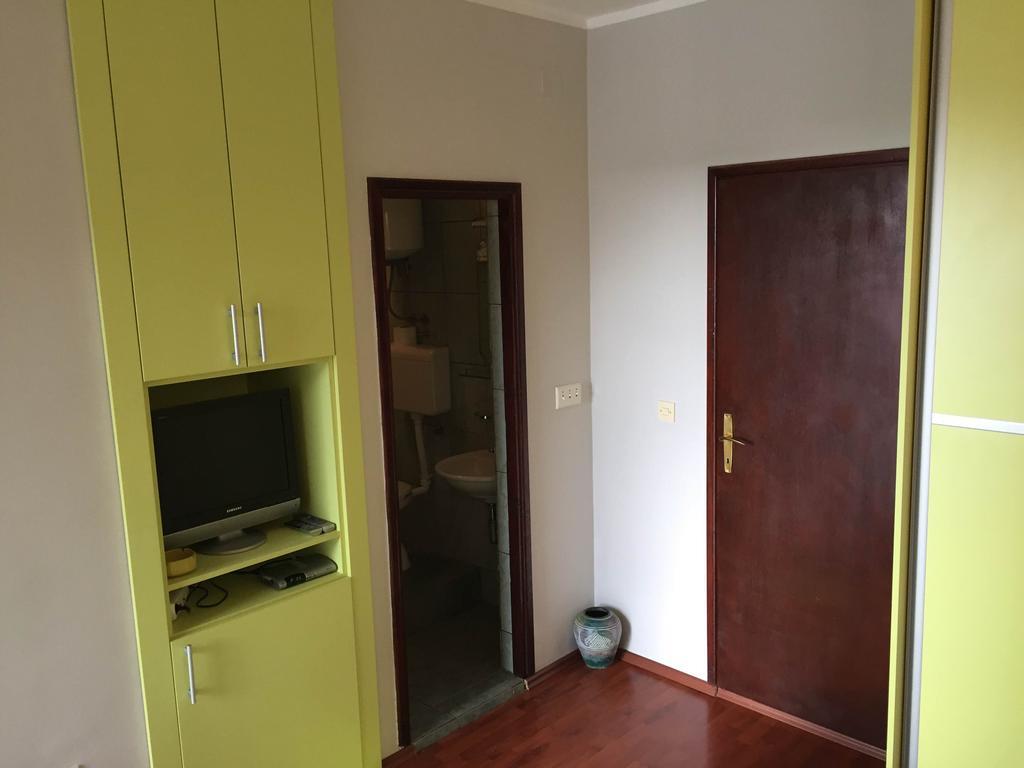 Apartments Vila Andja Sveti Stefan Ngoại thất bức ảnh