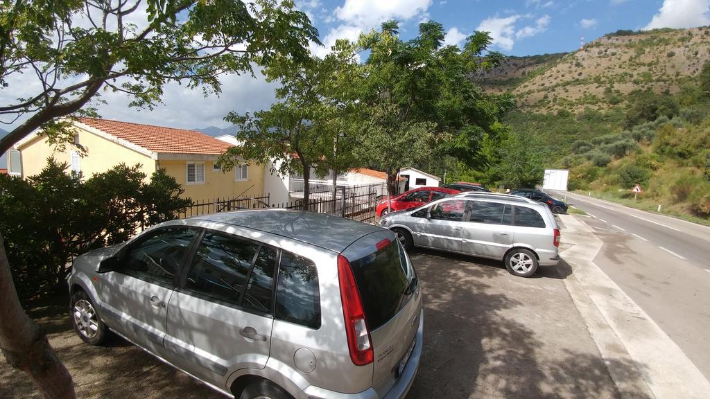 Apartments Vila Andja Sveti Stefan Ngoại thất bức ảnh